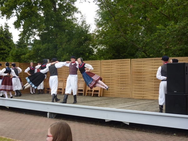 Heimatfest, Wiek
