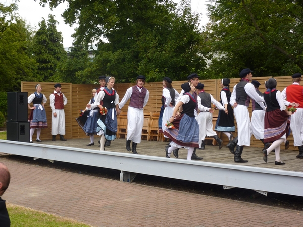 Heimatfest, Wiek
